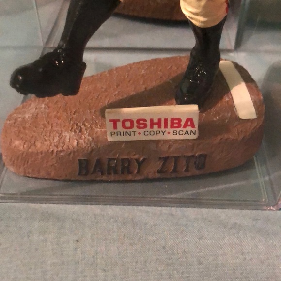 Barry Zito bobble head - Picture 3 of 3